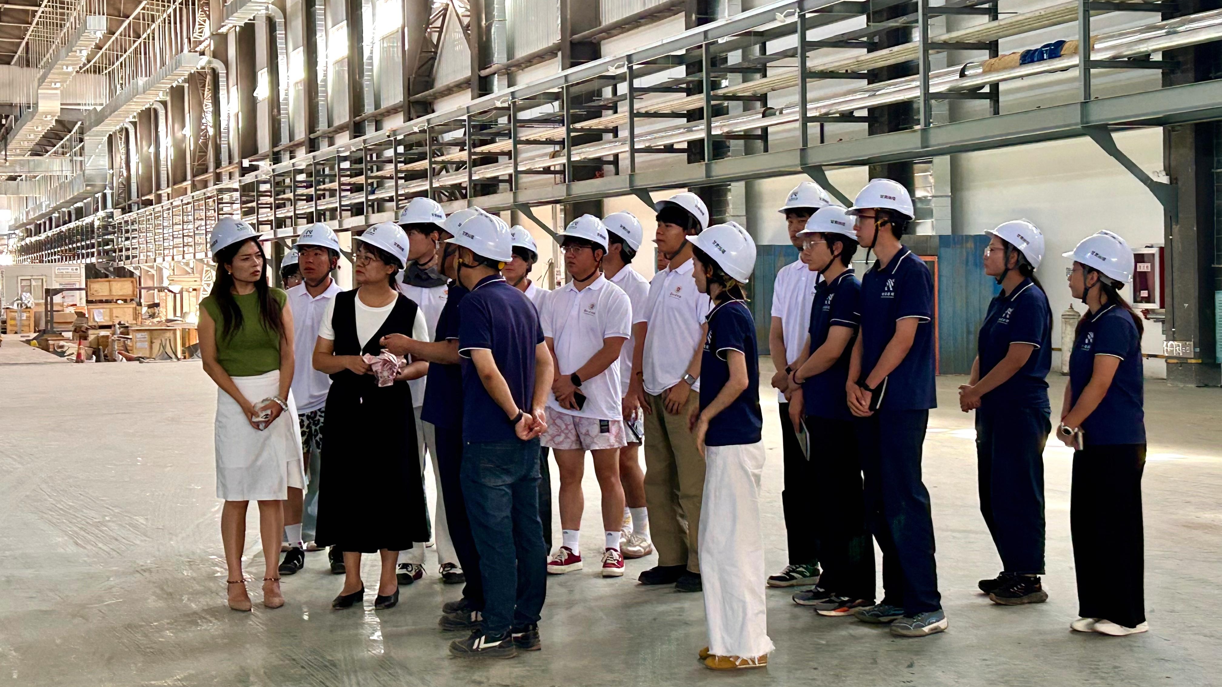 材料工程学院师生赴张掖开展访企拓岗