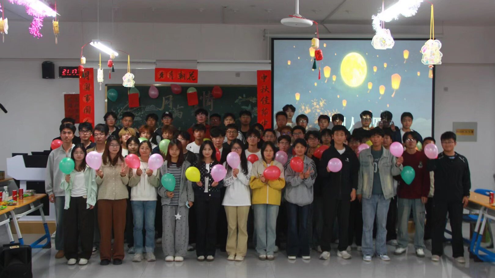 月满中秋 情系中华——机电工程学院开展中秋主题团日活动